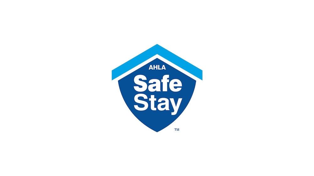 Hotel Microtel & By Wyndham 3*