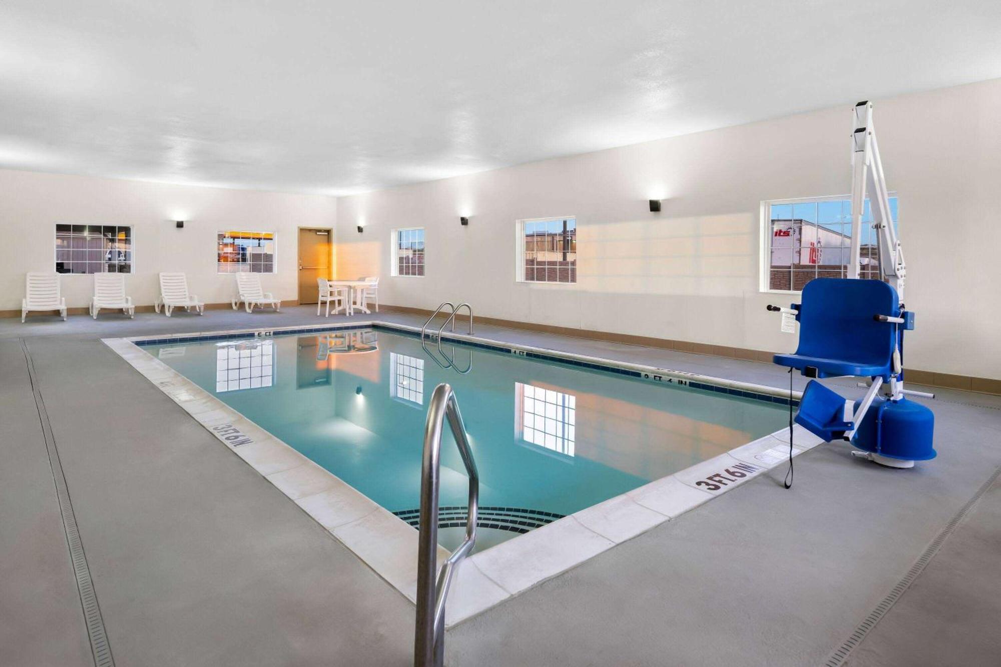 Microtel & By Wyndham 3* Sweetwater